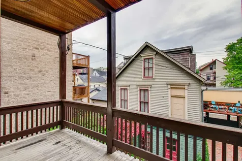 1429 West Roscoe Street Chicago IL 60657