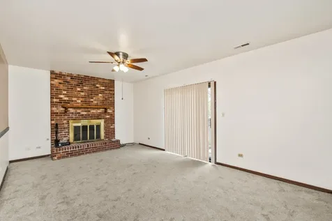 18604 Carpenter Street Homewood IL 60430