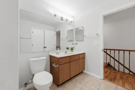 184 West Hamilton Drive Palatine IL 60067