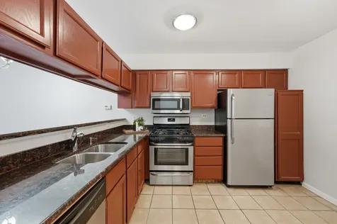 184 West Hamilton Drive Palatine IL 60067