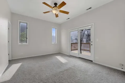 1517 West Fry Street Chicago IL 60642