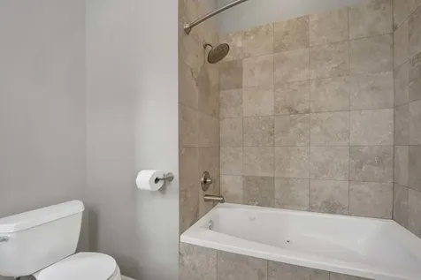 1517 West Fry Street Chicago IL 60642