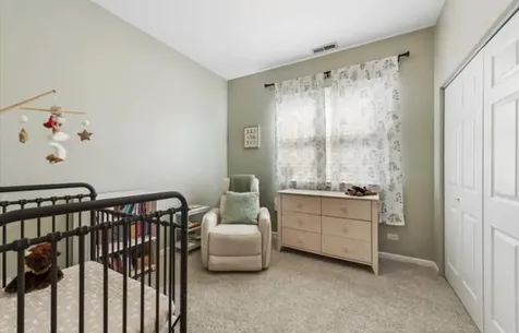 1517 West Fry Street Chicago IL 60642