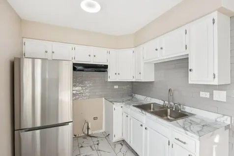 26814 North Genesee Street Wauconda IL 60084