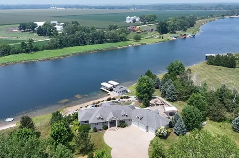 8726 East Goodfarm Road Gardner IL 60424