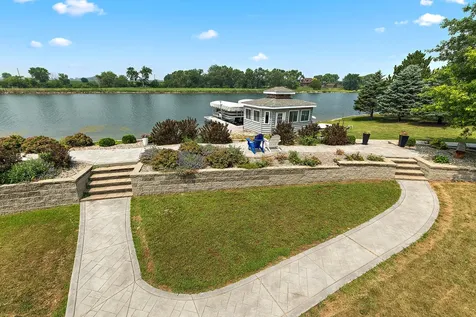 8726 East Goodfarm Road Gardner IL 60424