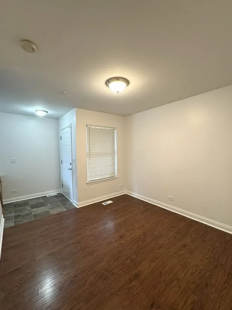 2479 Frost Drive Aurora IL 60504