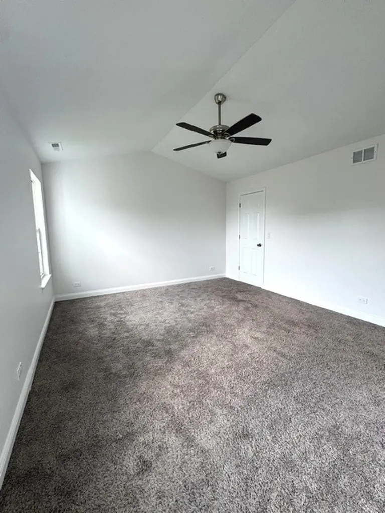 2479 Frost Drive Aurora IL 60504