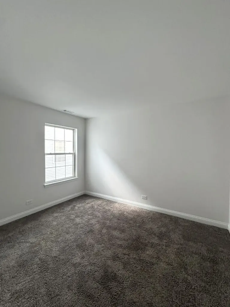 2479 Frost Drive Aurora IL 60504