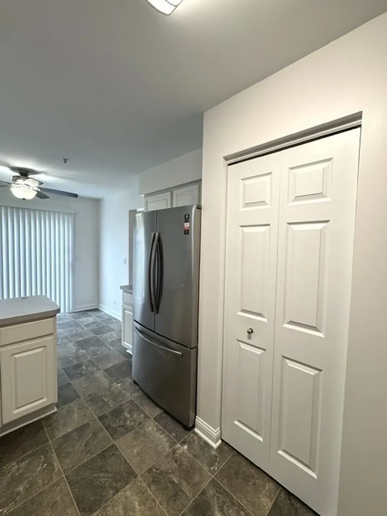 2479 Frost Drive Aurora IL 60504