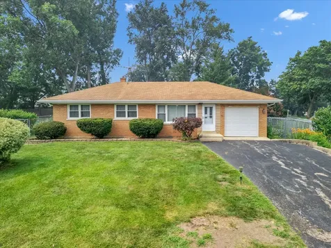 23W566 Bryn Mawr Avenue Roselle IL 60172