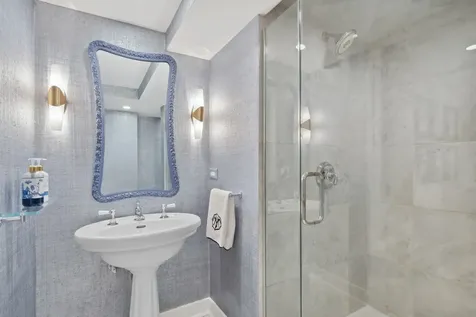 85 Sunset Place Lake Forest IL 60045