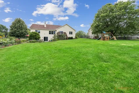 1102 Joseph Circle Johnsburg IL 60051