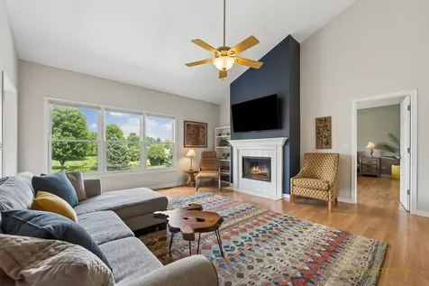 1102 Joseph Circle Johnsburg IL 60051