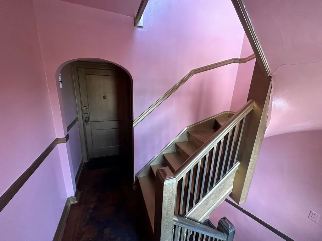 10856 South Avenue D Avenue Chicago IL 60617