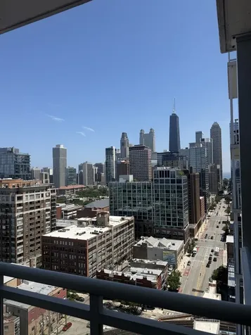 757 North Orleans Street Chicago IL 60654