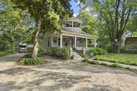 453 Main Street Oswego IL 60543