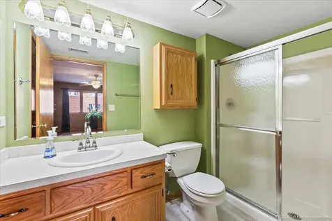 9420 South Melvina Avenue Oak Lawn IL 60453