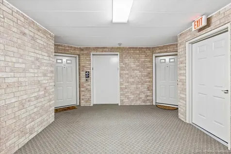 9420 South Melvina Avenue Oak Lawn IL 60453