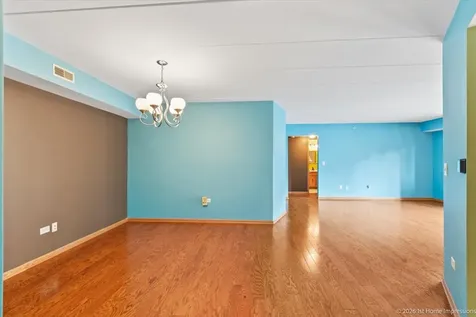 9420 South Melvina Avenue Oak Lawn IL 60453