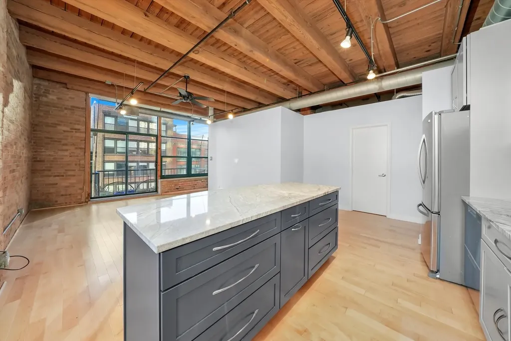 1133 South Wabash Avenue Chicago IL 60605