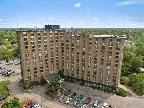 1 Renaissance Place Palatine IL 60067