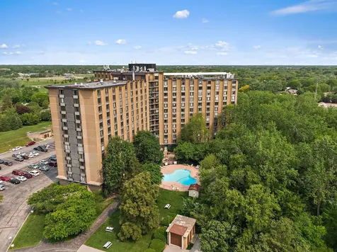 1 Renaissance Place Palatine IL 60067