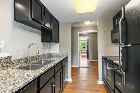 1 Renaissance Place Palatine IL 60067