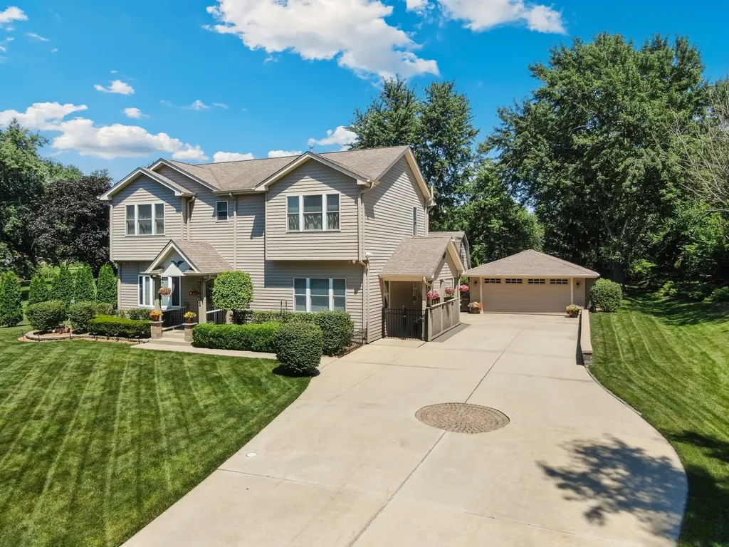 3S631 West Avenue Warrenville IL 60555