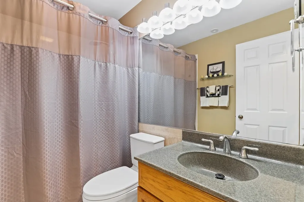 3S631 West Avenue Warrenville IL 60555