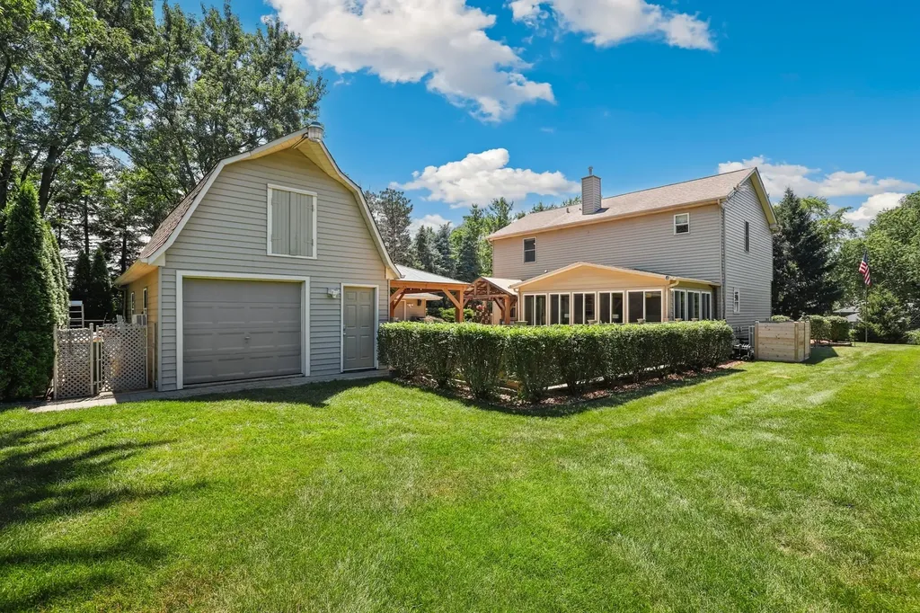 3S631 West Avenue Warrenville IL 60555