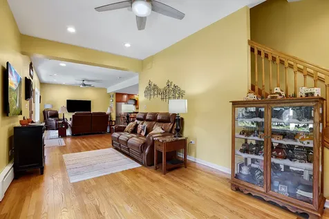 3S631 West Avenue Warrenville IL 60555