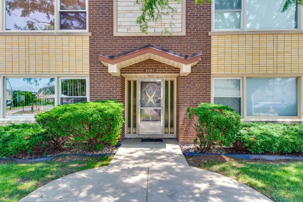 3161 Paris Avenue River Grove IL 60171