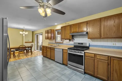 924 Suzy Street Sandwich IL 60548