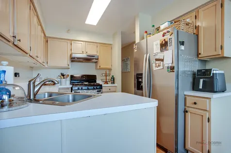 1401 Orleans Drive Mundelein IL 60060