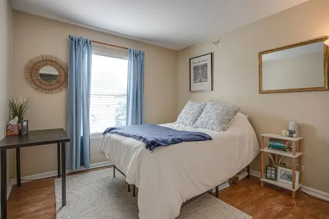 1401 Orleans Drive Mundelein IL 60060