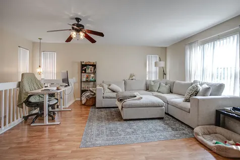 1401 Orleans Drive Mundelein IL 60060
