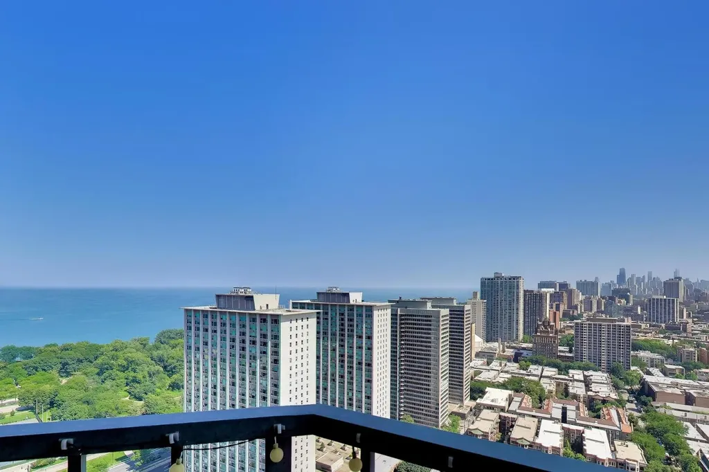 3660 North Lake Shore Drive Chicago IL 60613