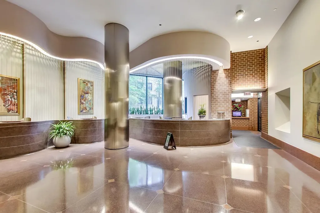 3660 North Lake Shore Drive Chicago IL 60613