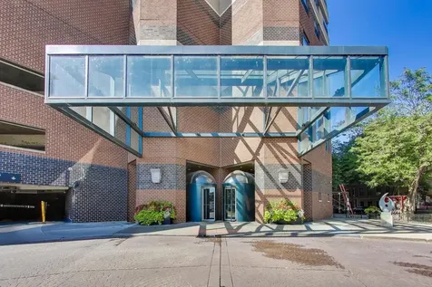 3660 North Lake Shore Drive Chicago IL 60613