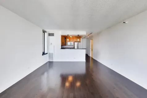 3660 North Lake Shore Drive Chicago IL 60613