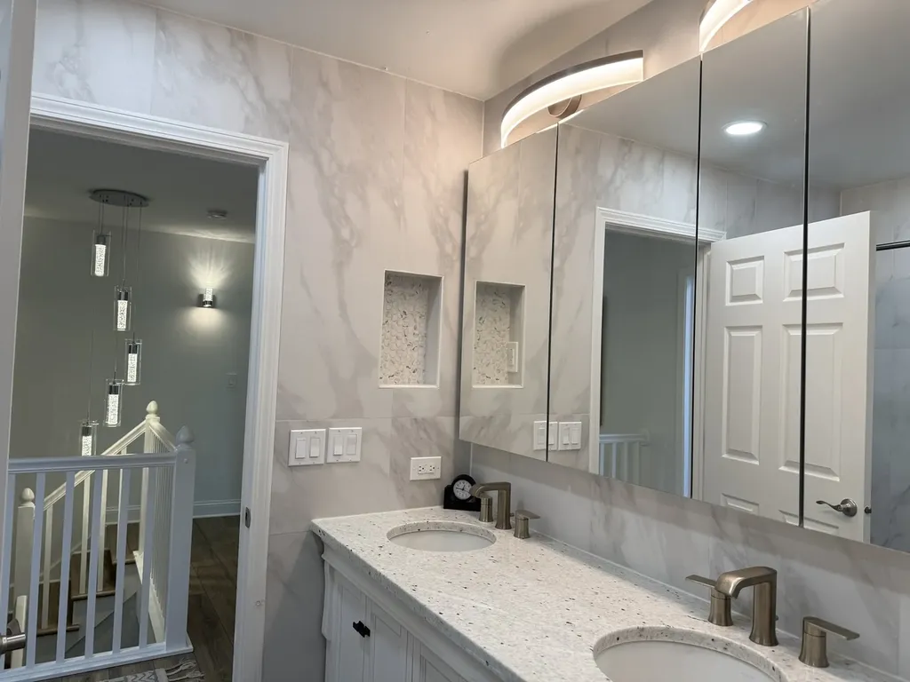 227 Spring Creek Circle Schaumburg IL 60173