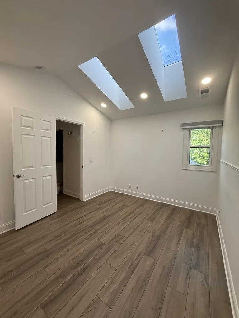 227 Spring Creek Circle Schaumburg IL 60173