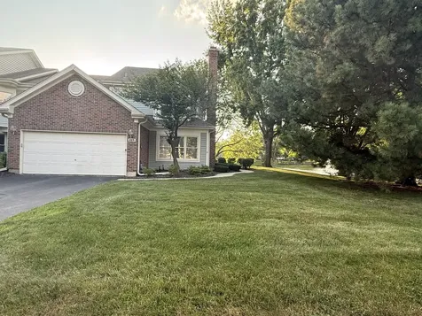 227 Spring Creek Circle Schaumburg IL 60173