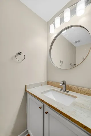 1264 Reading Court Wheaton IL 60189