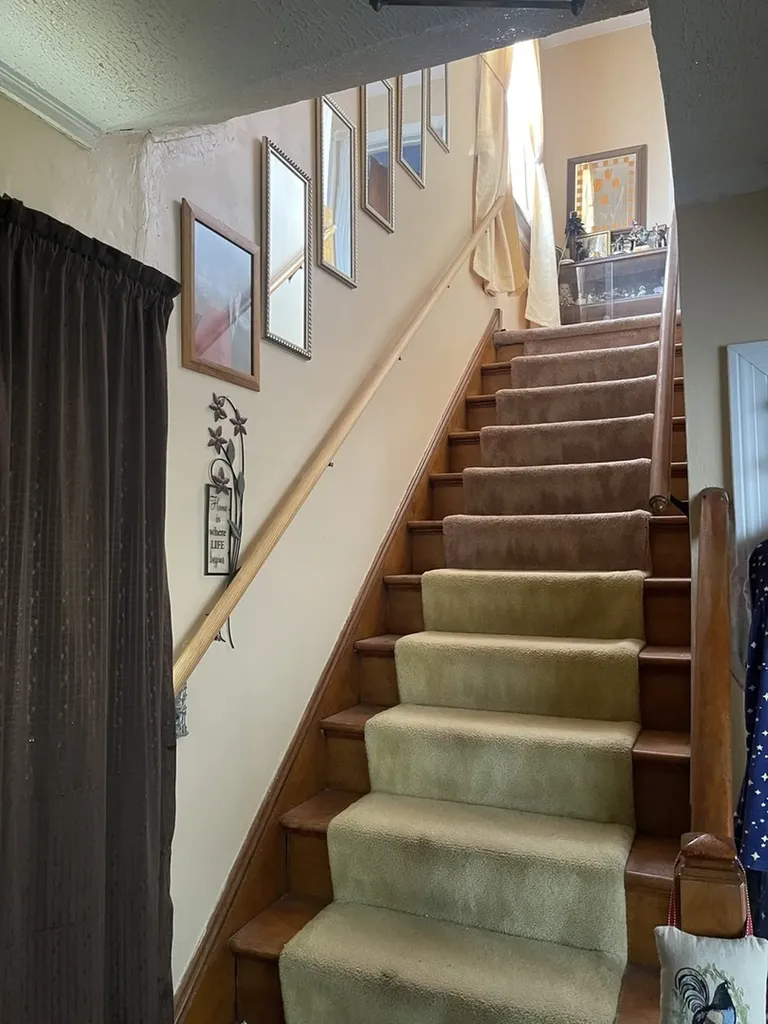 10216 South Calumet Avenue Chicago IL 60628