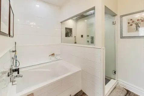 4553 South Ellis Avenue Chicago IL 60653