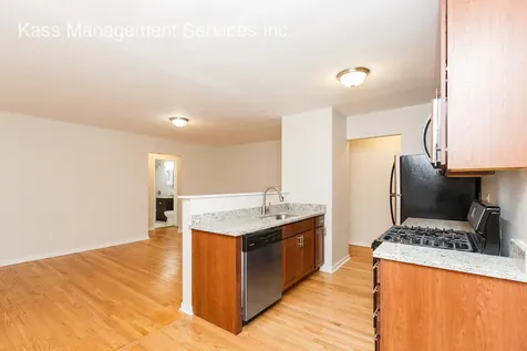 4816 North Springfield Avenue Chicago IL 60625