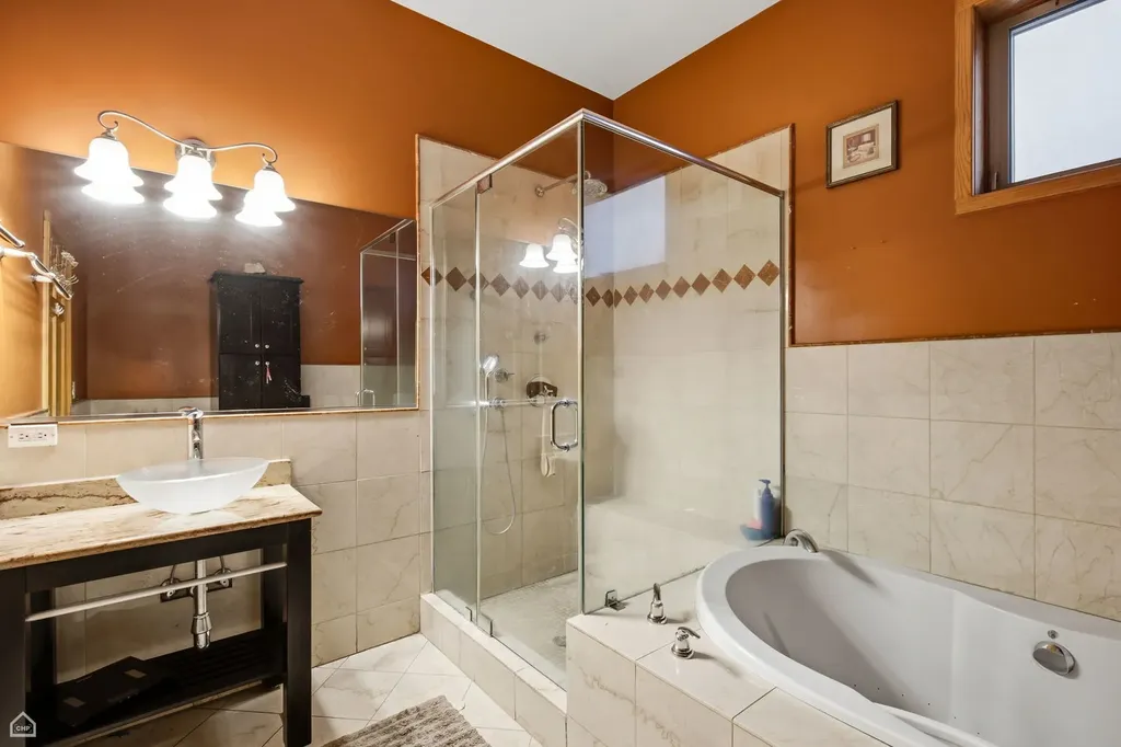 1435 West 16th Street Chicago IL 60608