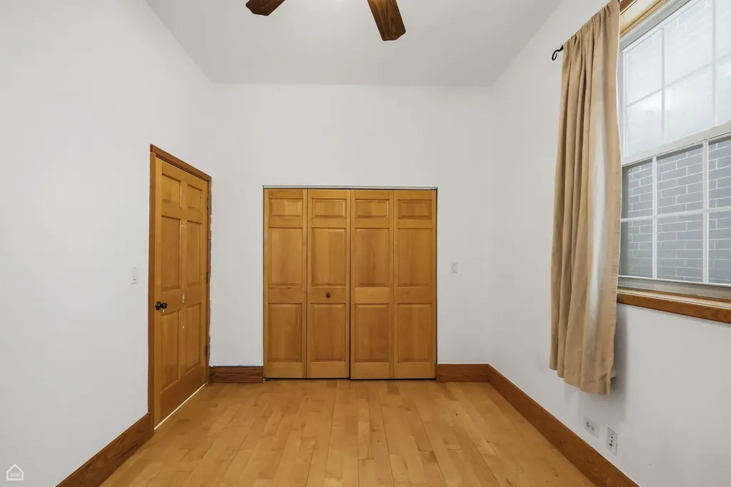 1435 West 16th Street Chicago IL 60608